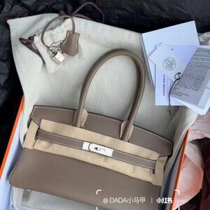 Classic Hermes Bag: A Stylish and Versatile Choice for Elegance